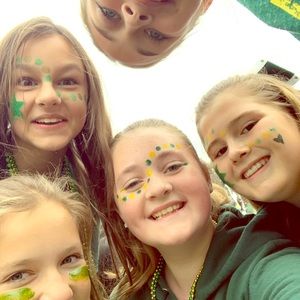 Meet your Posher, Ella